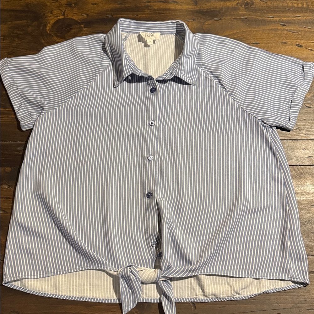 Olive & Oak-Light Blue Striped Front-Tie Women’s Top-Size L